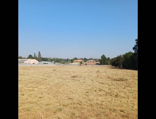 3,852M² VACANT LAND FOR SALE IN HENLEY ON KLIP